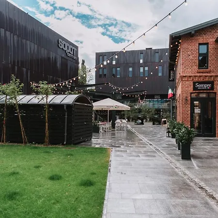 아파트 Host Stacja