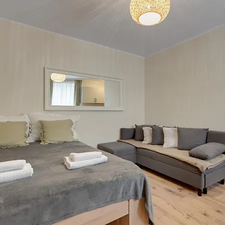 Host Stacja Apartman *